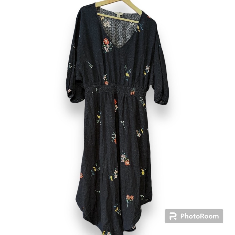 Blue midi dress with flower pattern